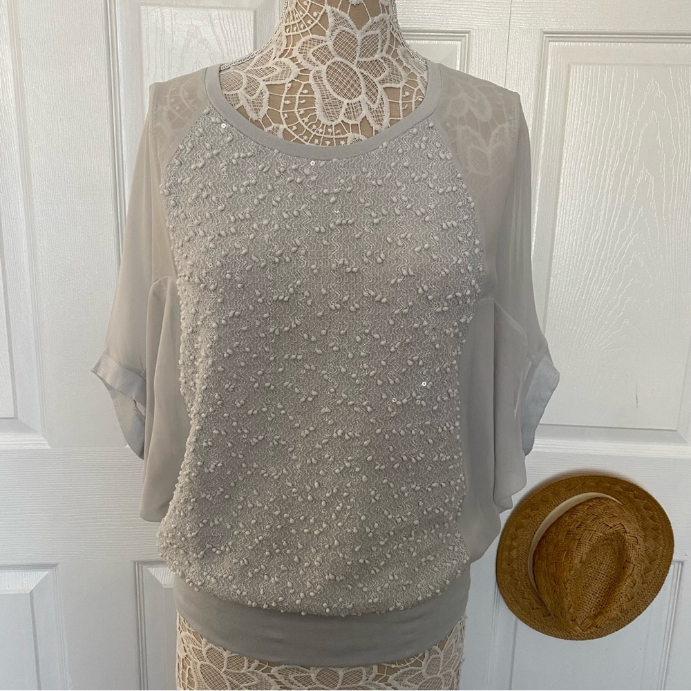 Jennifer Lopez mint green knit top with sheer sleeve sequin tunic size S
